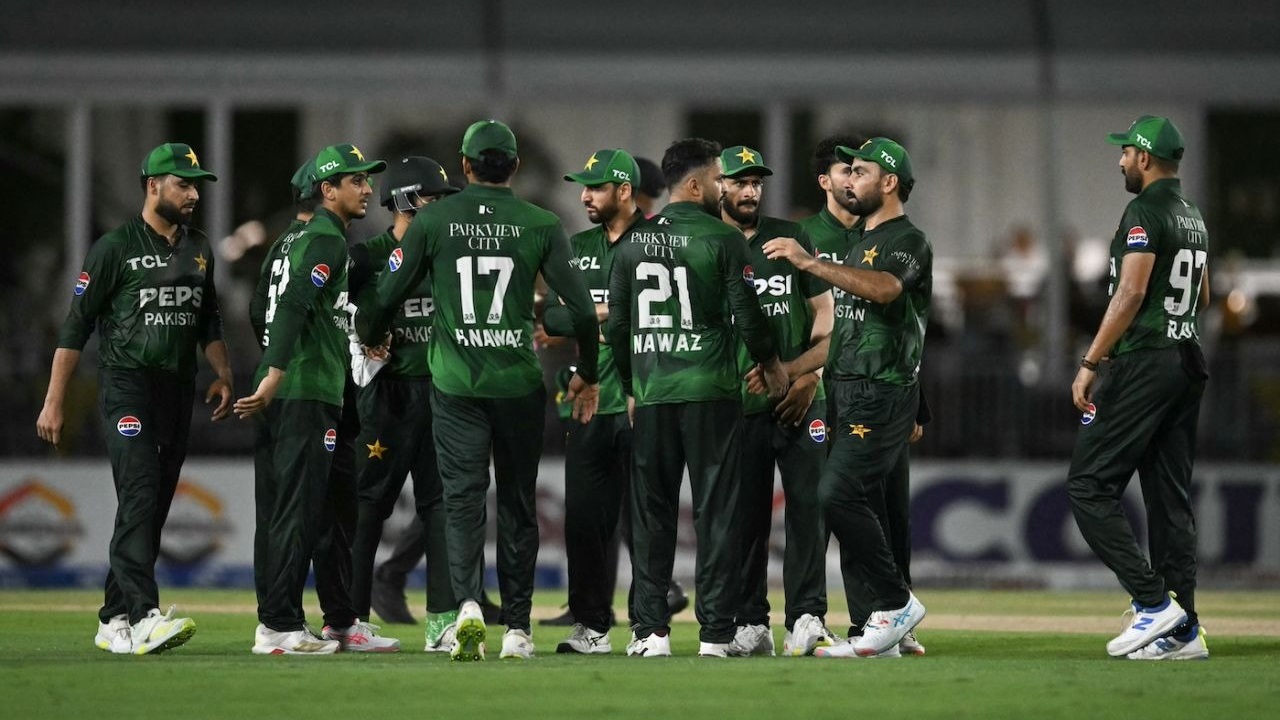 হুমকির পরও আইসিসির সিদ্ধান্তে খেলতে রাজি পাকিস্তান